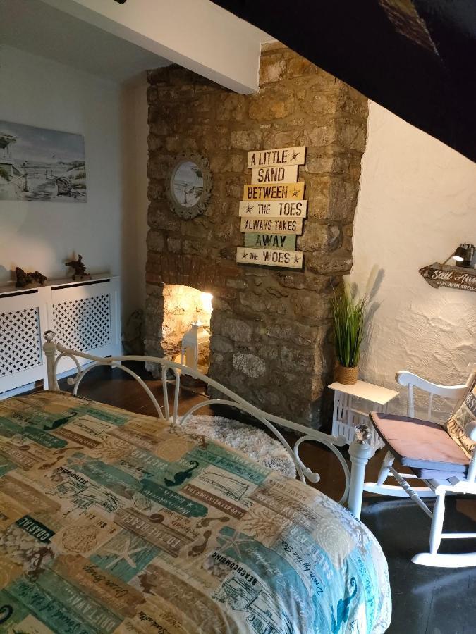 Fishermen'S Cottage With Log Burner, 2 Bathrooms & Sea Views From Garden Terraces The Mumbles Esterno foto