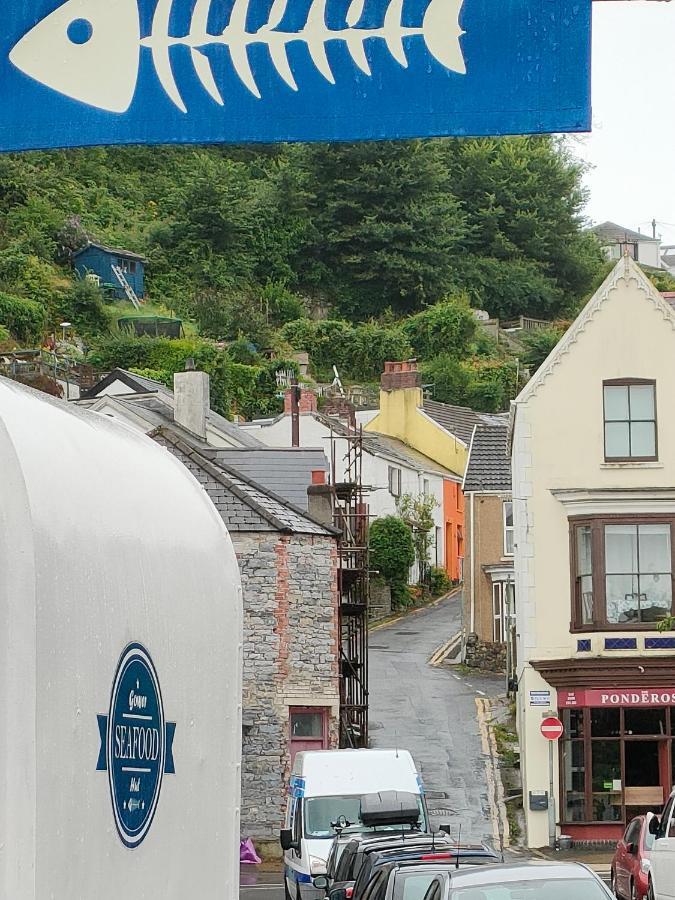 Fishermen'S Cottage With Log Burner, 2 Bathrooms & Sea Views From Garden Terraces The Mumbles Esterno foto