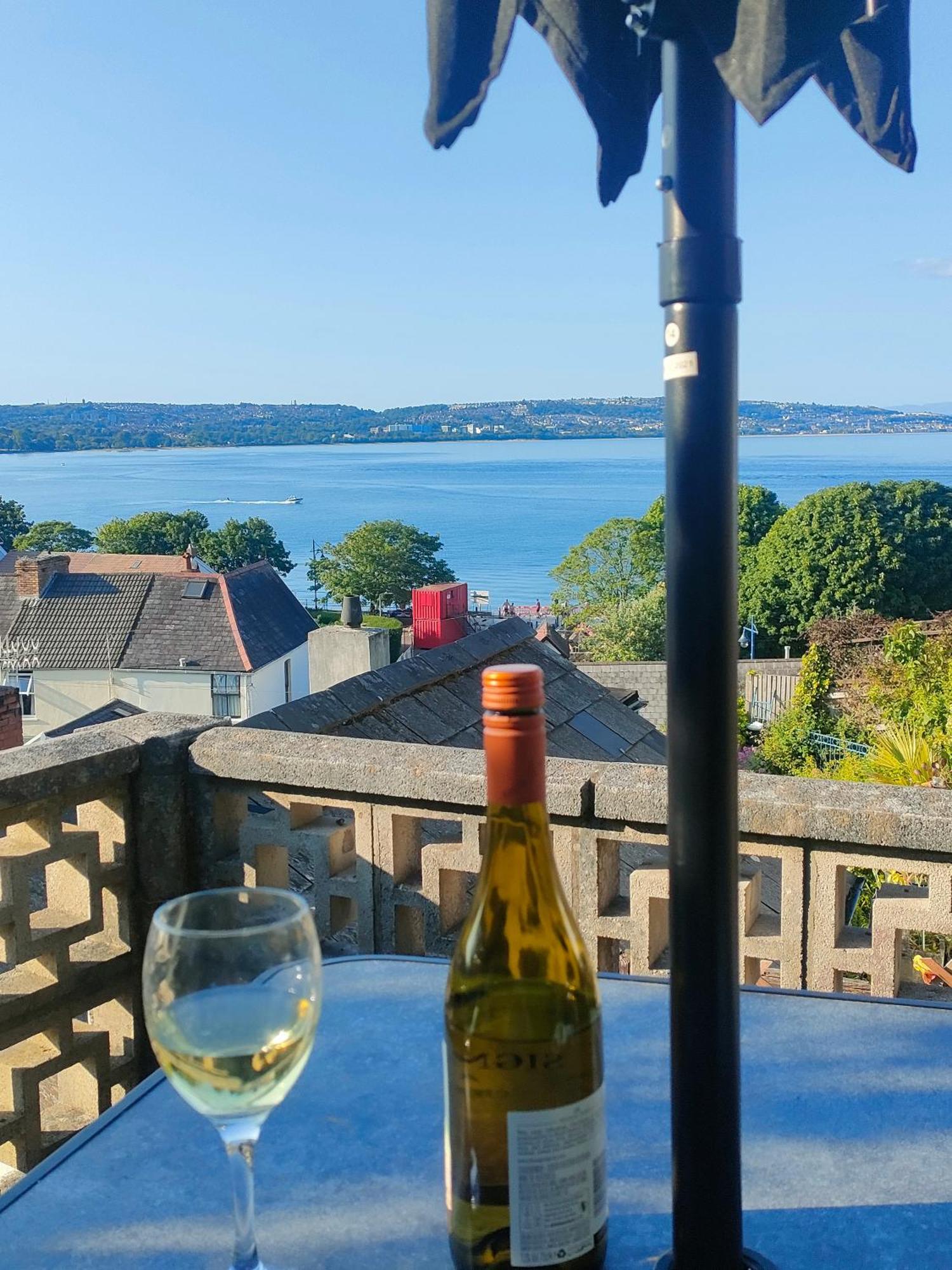 Fishermen'S Cottage With Log Burner, 2 Bathrooms & Sea Views From Garden Terraces The Mumbles Esterno foto